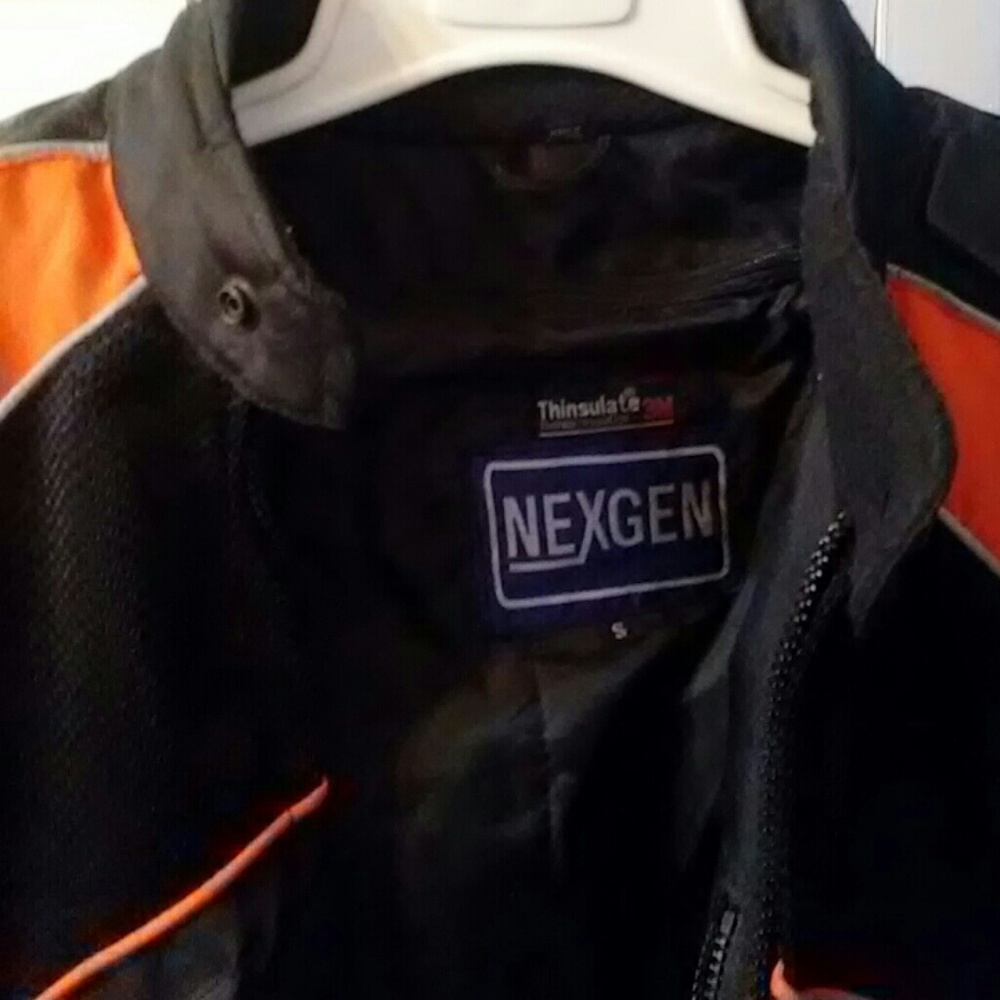 Motorcycle jacket - Picture 3 of 4